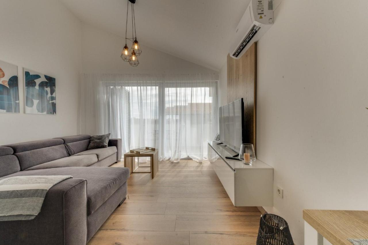 Bella Luce Apartment Pašman